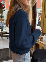 7412877a00fc47708983f6f06d092920-Max-Origin