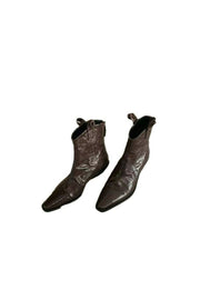 b1dc7b12-20b4-48f8-bd65-d8ceaed29c79-Max