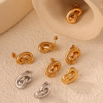 b63b20ba-4030-4db4-98c3-9b6c97088a66-Max