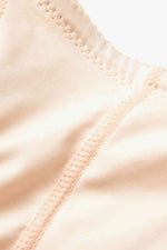 05bee94e41704cb7b6025e748fa7583d-Min
