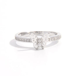 35f54638-d97f-44ec-b078-c95b27e1d9e4-Max