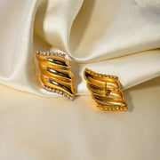 4cc0d65d-a330-4fe9-93a7-a1127c0b73d7-Max