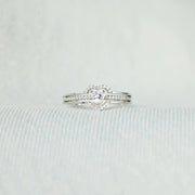 6544e26a-5a3f-45eb-ac41-8ffbaafbb919-Max