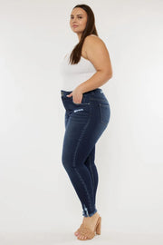 baf06526-a90e-4dd0-a63f-f07d641c2842-Max