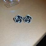 f6b5cf8e-6e88-4977-ba1a-16469309c2d9-Max